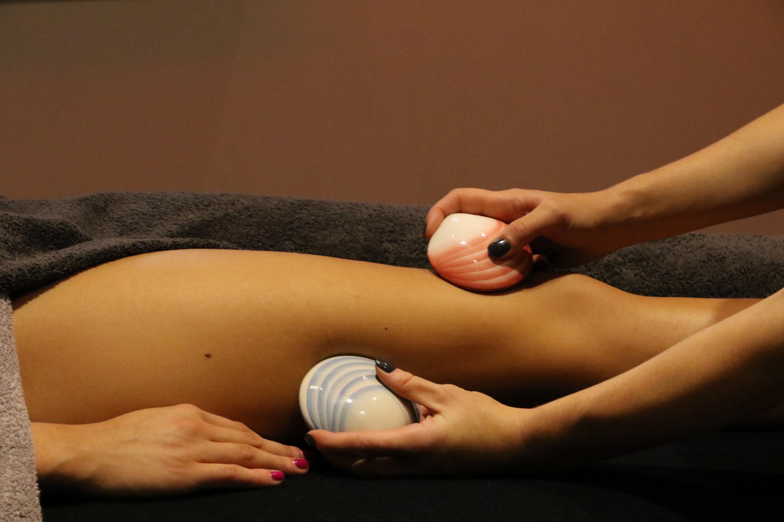 Lava-Shell-massage-leg-scaled